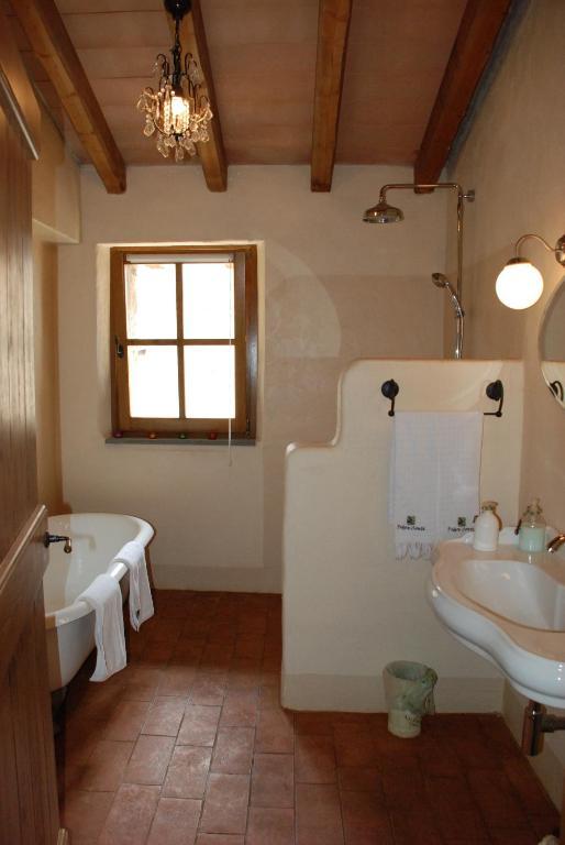 Podere Conti Filattiera